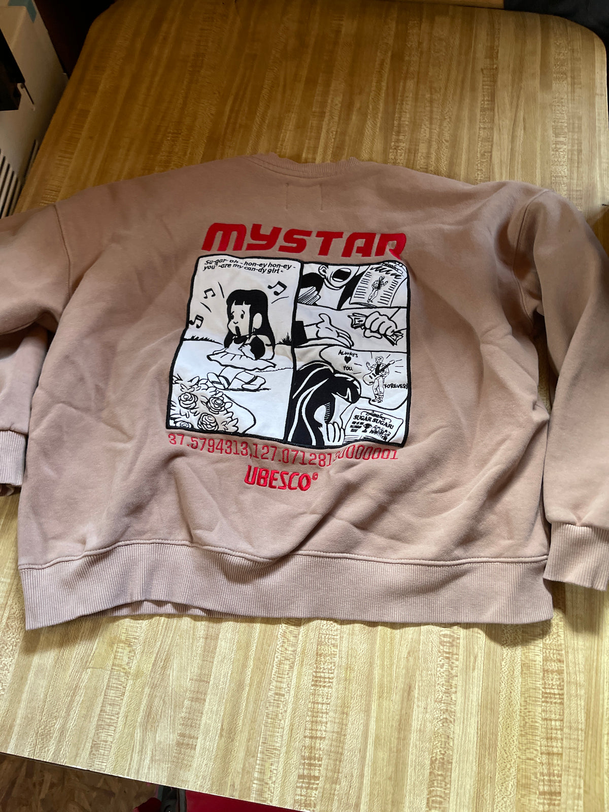 Ubesco sweatshirt small