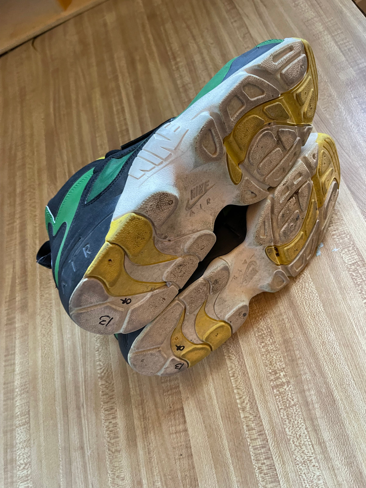 Nike Air Diamond Turf Oregon Sneakers size 12