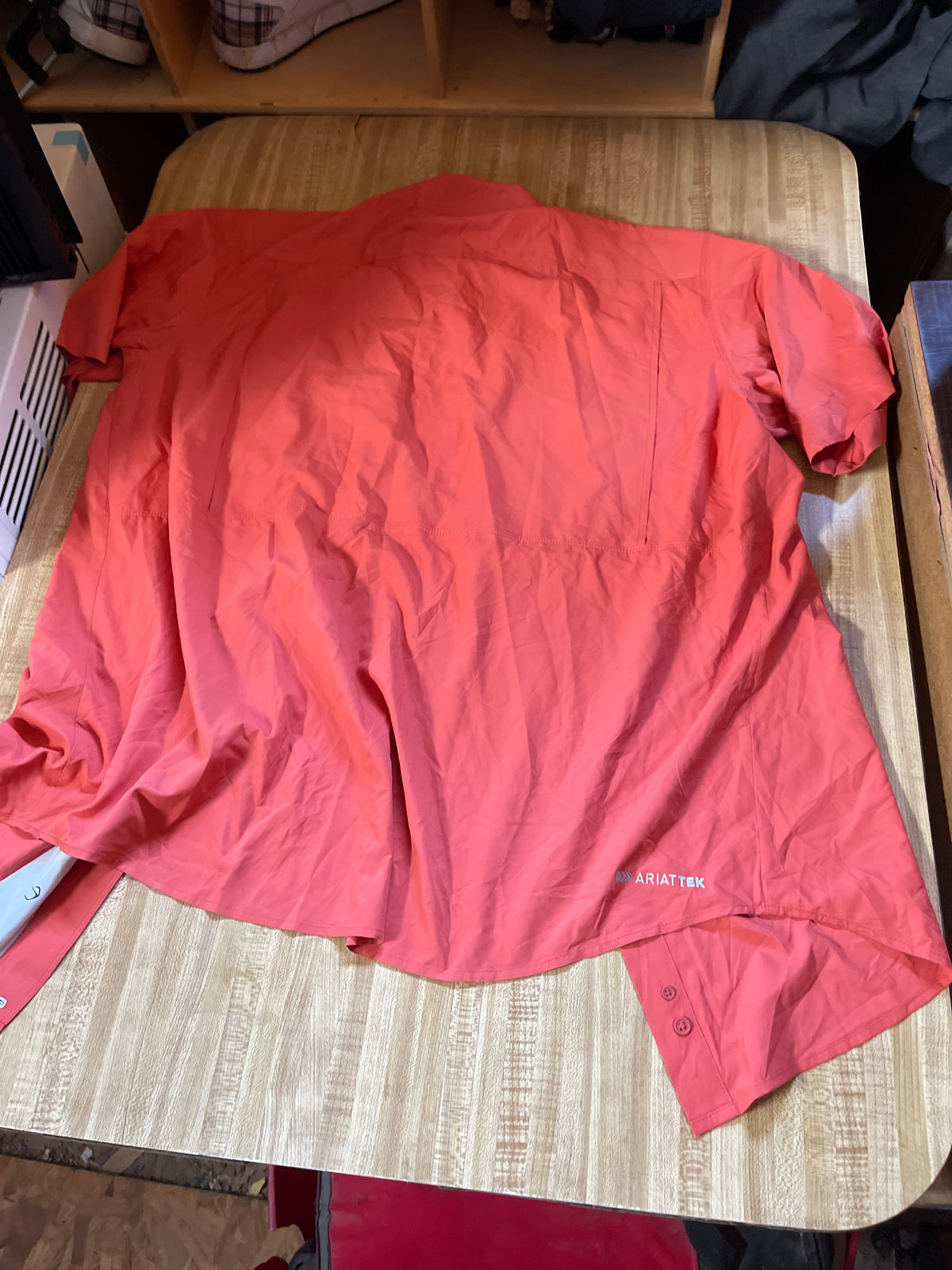Ariat Tek button up Large