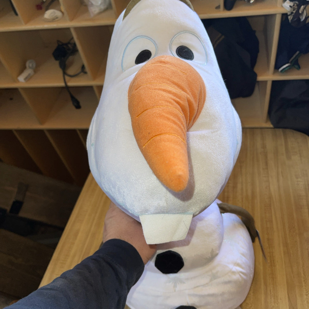 Disney Frozen Olaf Snowman 26" Extra Large Plush Stuffed Animal Snowman Elsa