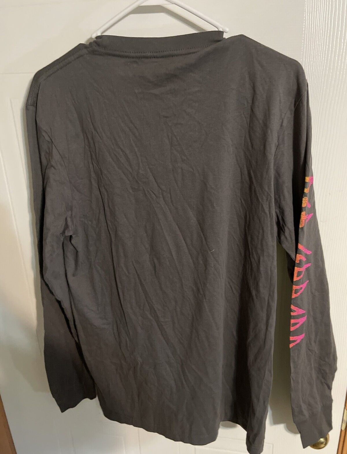 def leppard long sleeve shirt Medium
