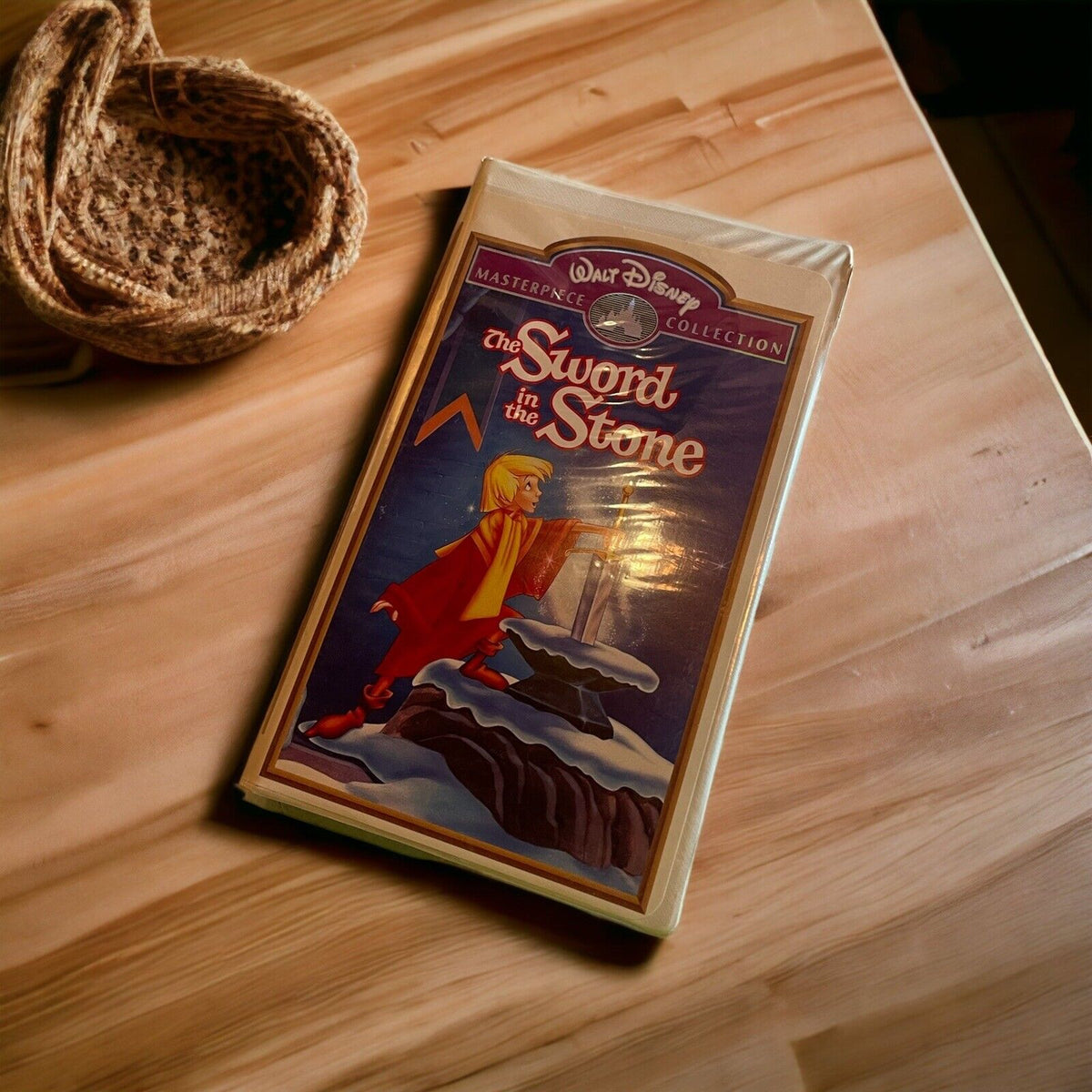 The Sword in the Stone (VHS, 1998)