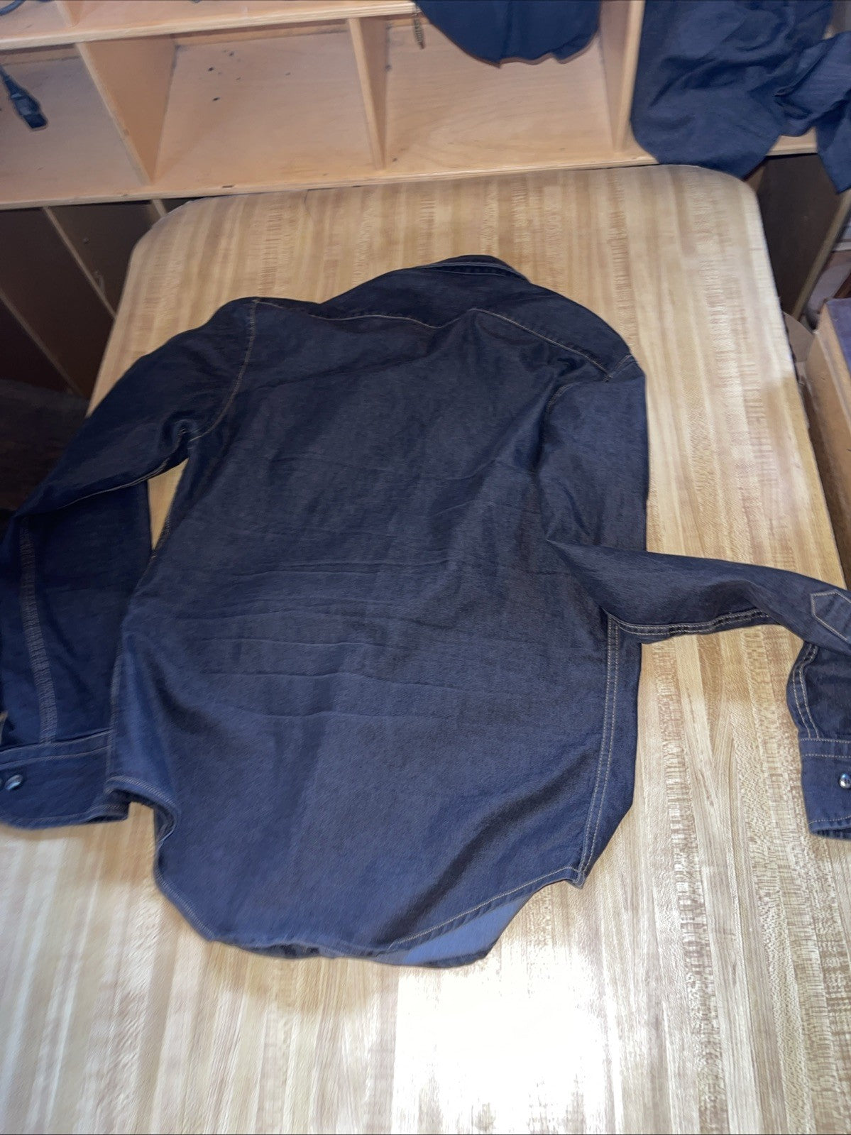 Magasi Denim Button Up Medium