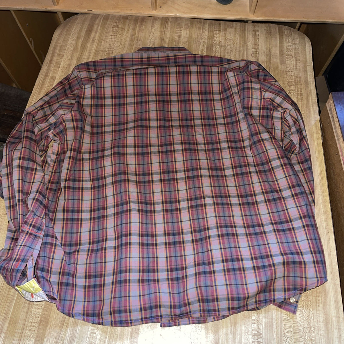 descendant of thieves shirt XXL
