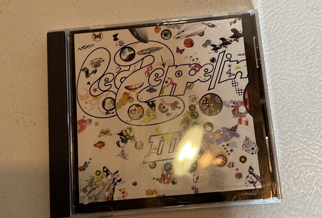 Led Zeppelin III - Audio CD By Led Zeppelin - VERY GOOD