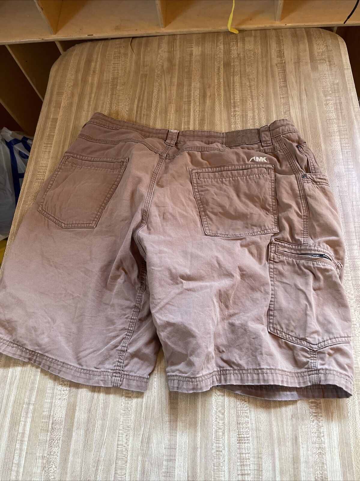 Mountain Khakis Shorts 36