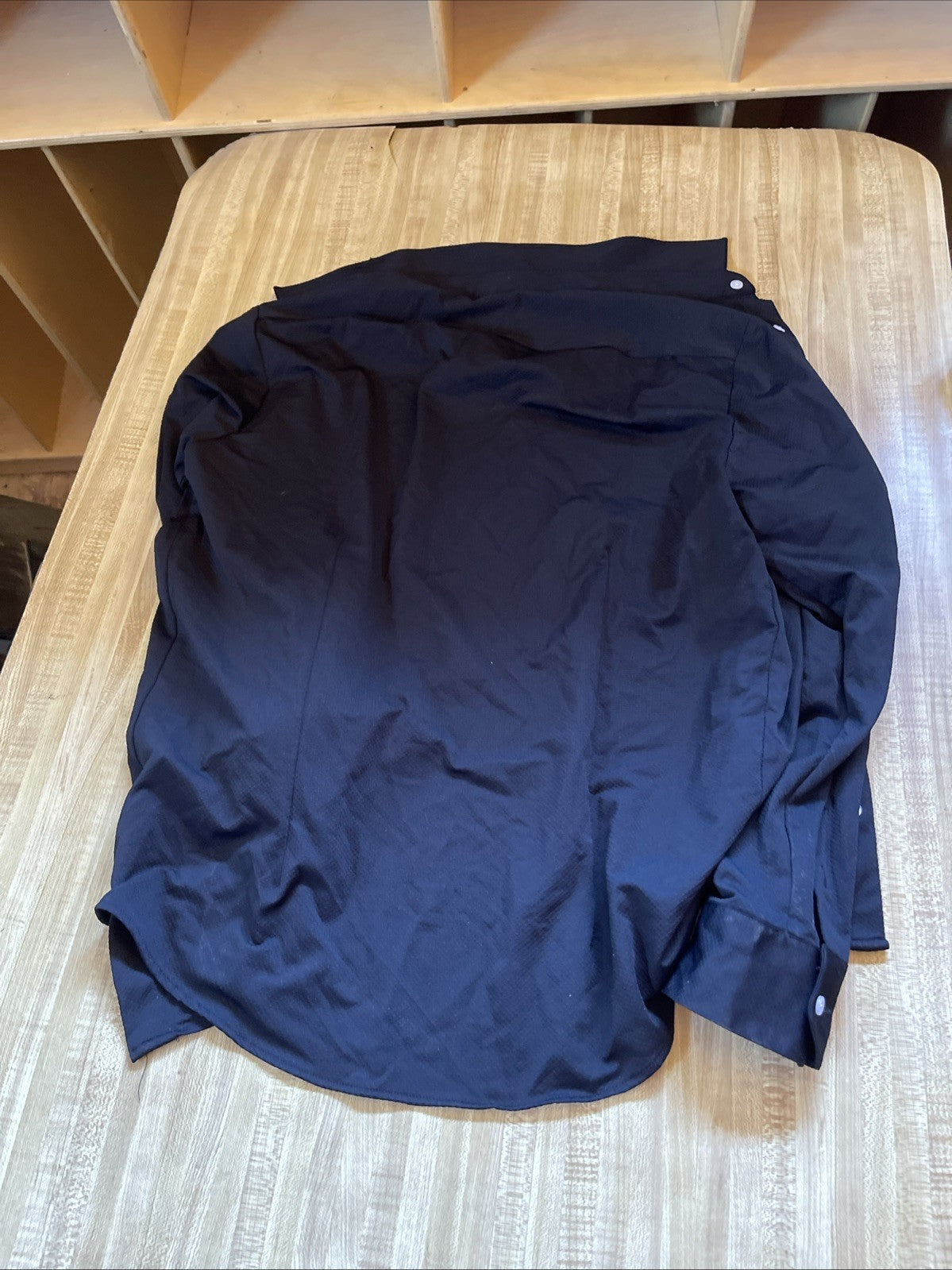 Barbell Button Up Large