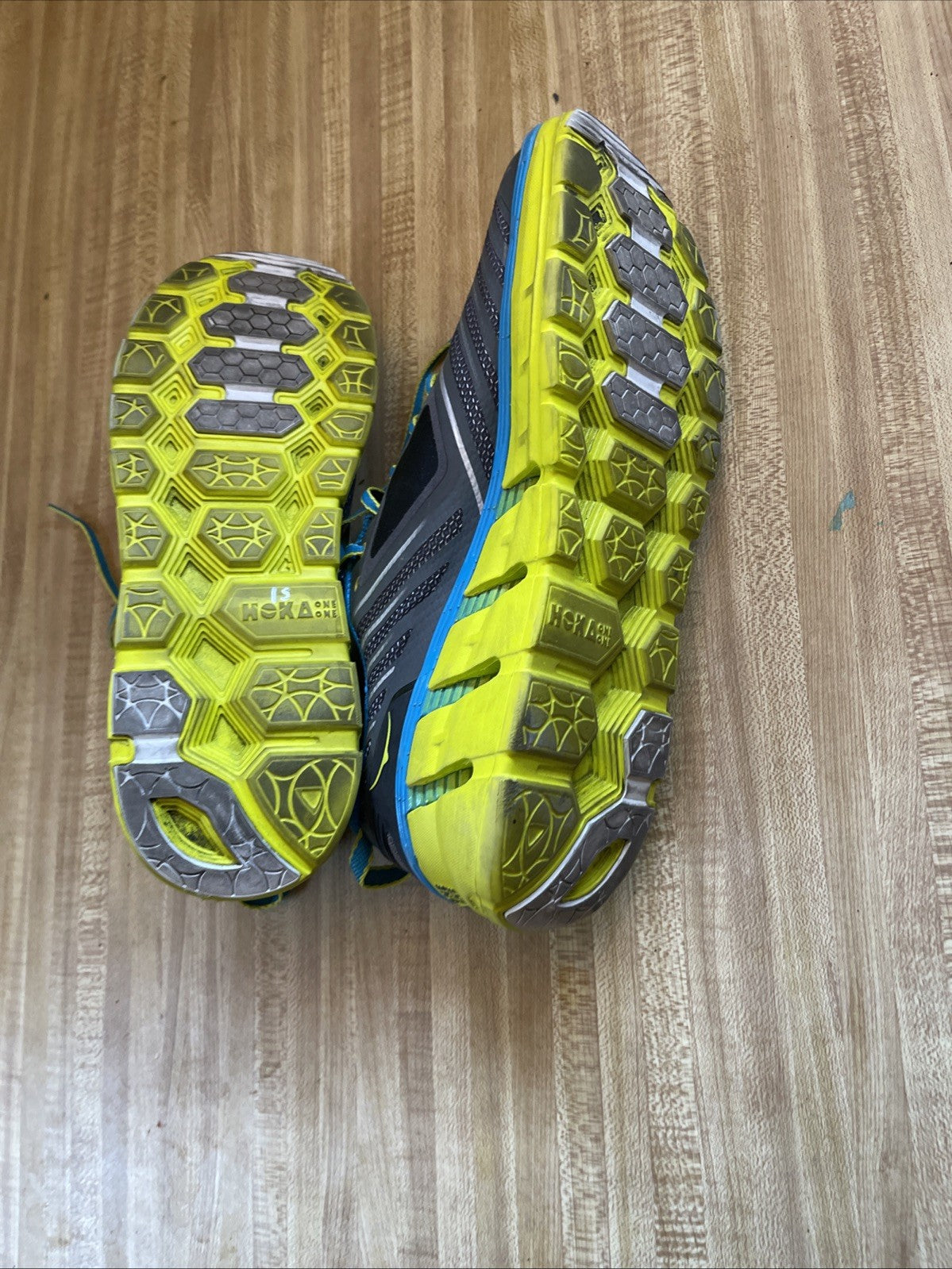 Hoka One One Sneakers 12
