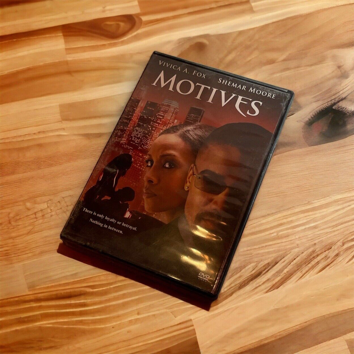 Motives (DVD, 2004)