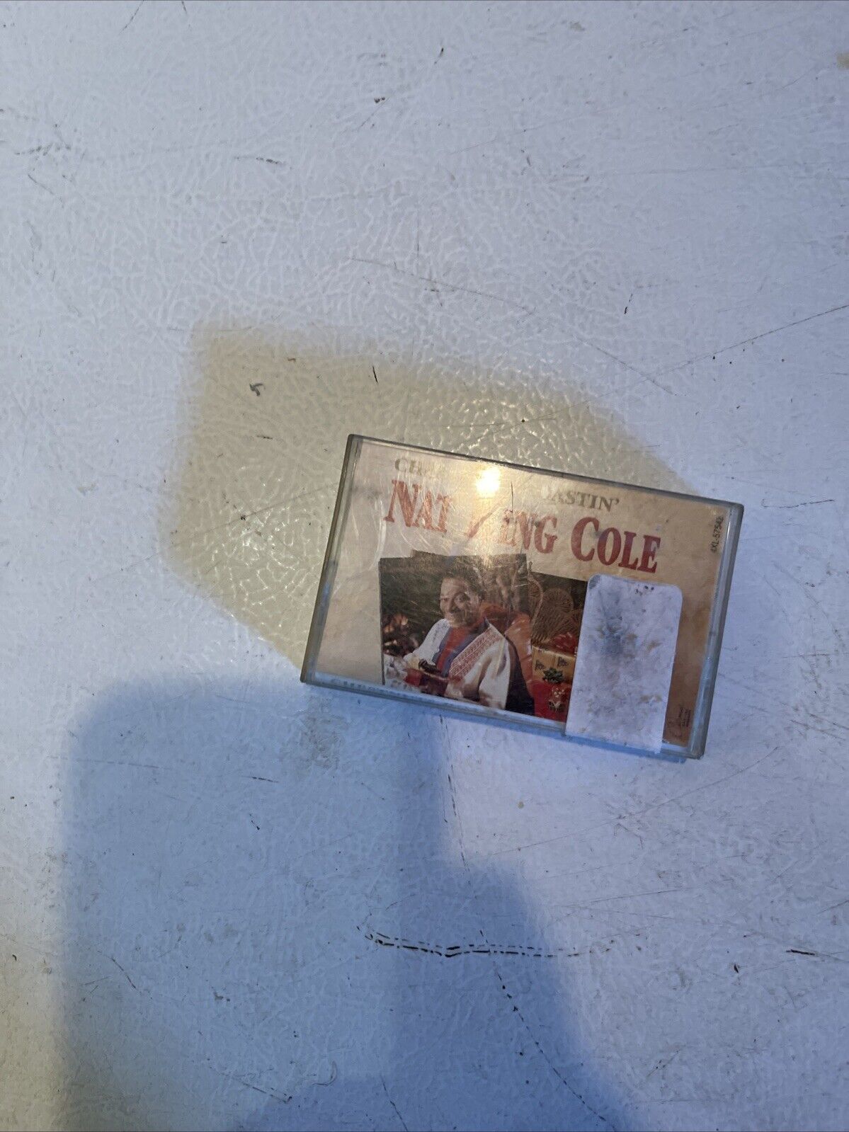 NAT KING COLE-Chestnuts Roastin' (Cassette)