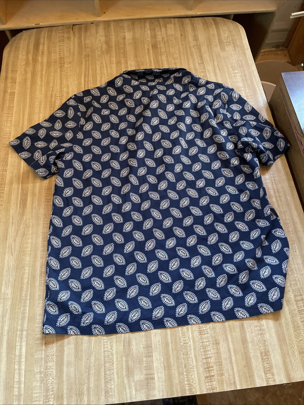 Untuckit Polo Large