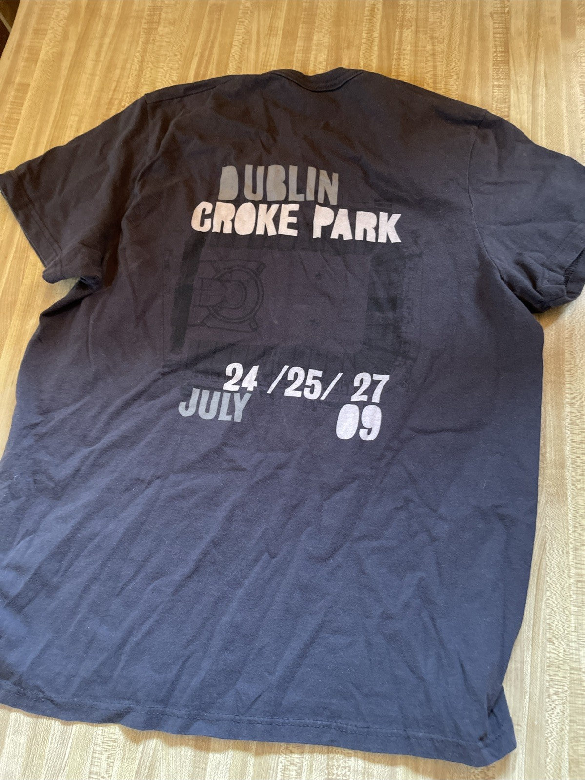 U2 Tour T Shirt Large