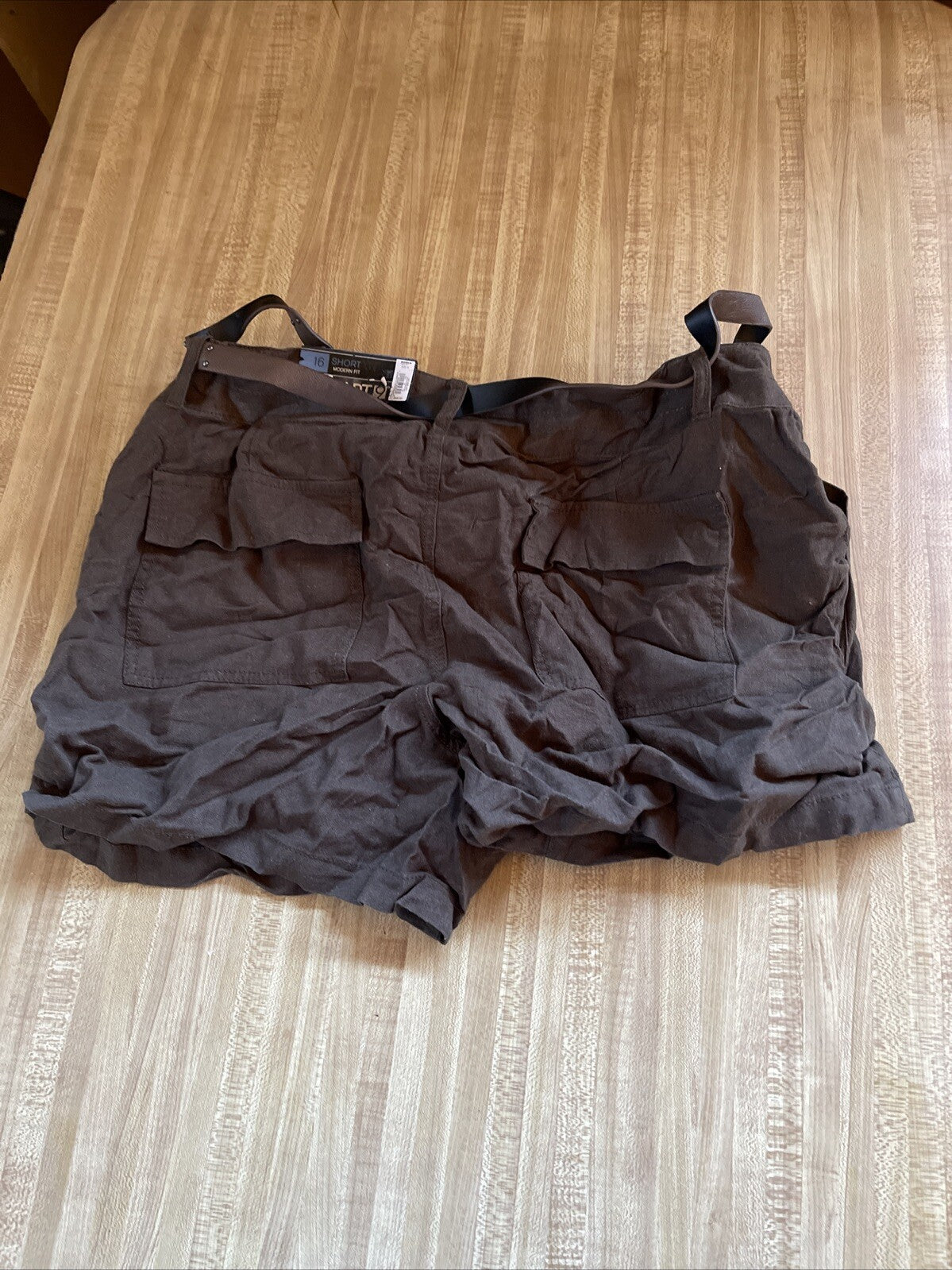 Apt 9 Shorts 16
