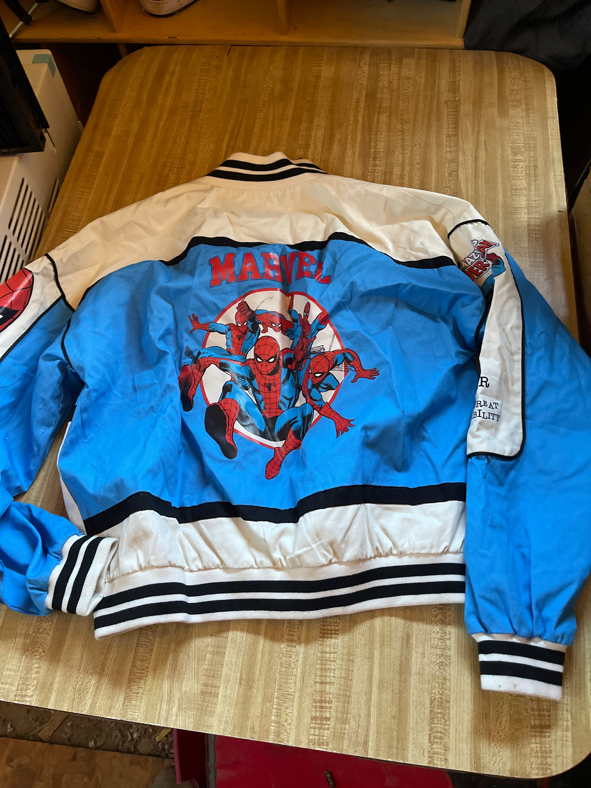 Marvel spider man bomber jacket medium NWT