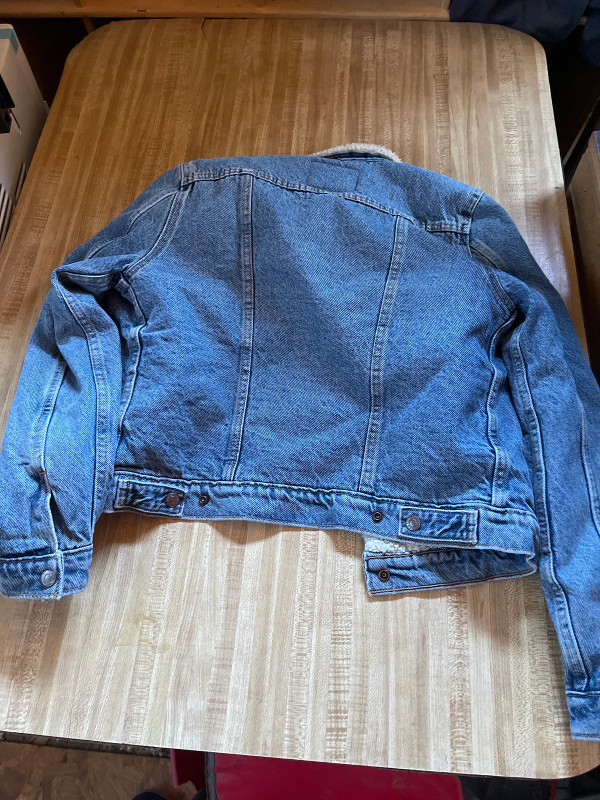 Levi’s jacket Sherpa lined small