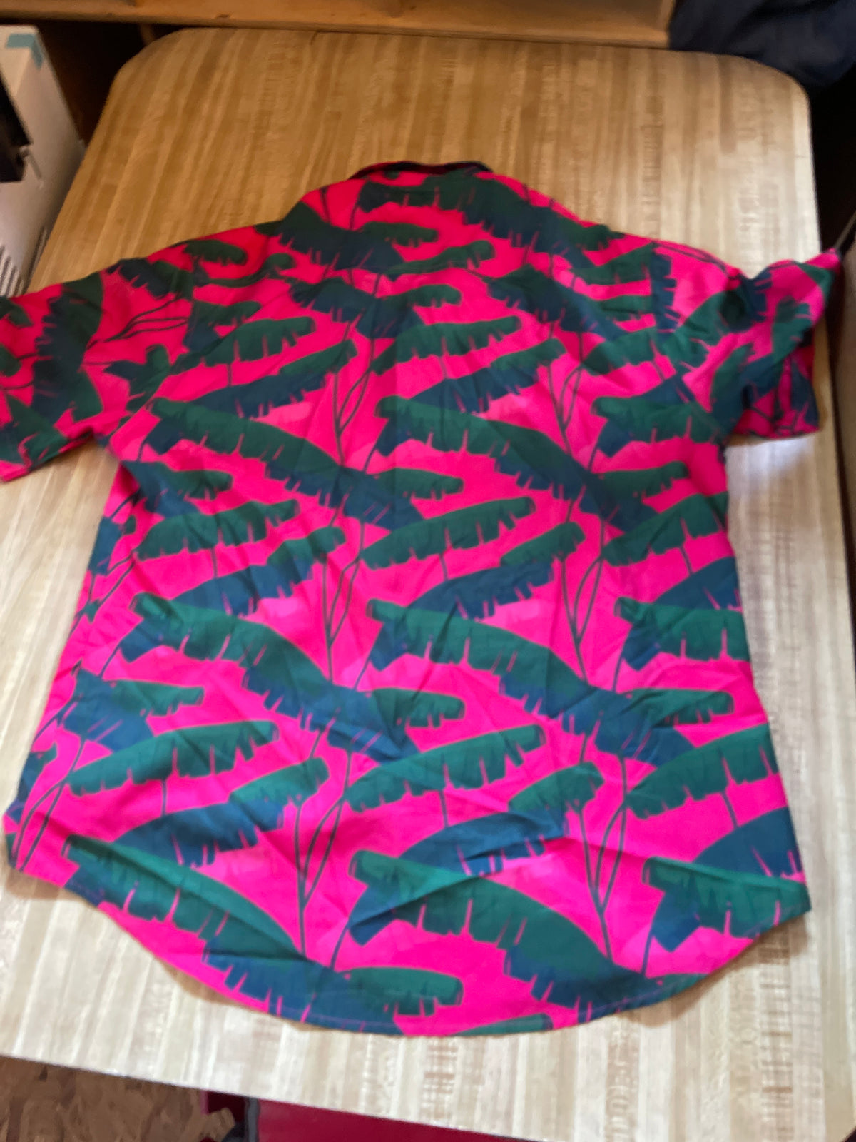 RSVLTS button up medium