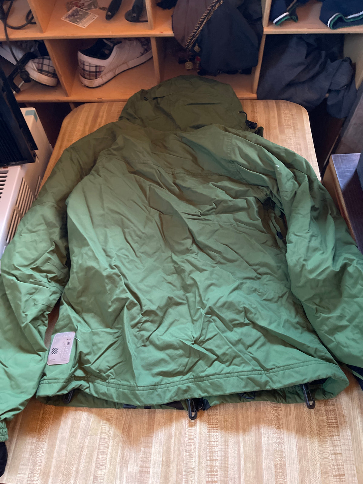 Vintage Y2K grenade ski jacket medium