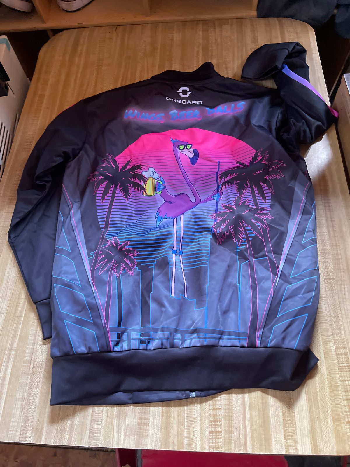On board track jacket small