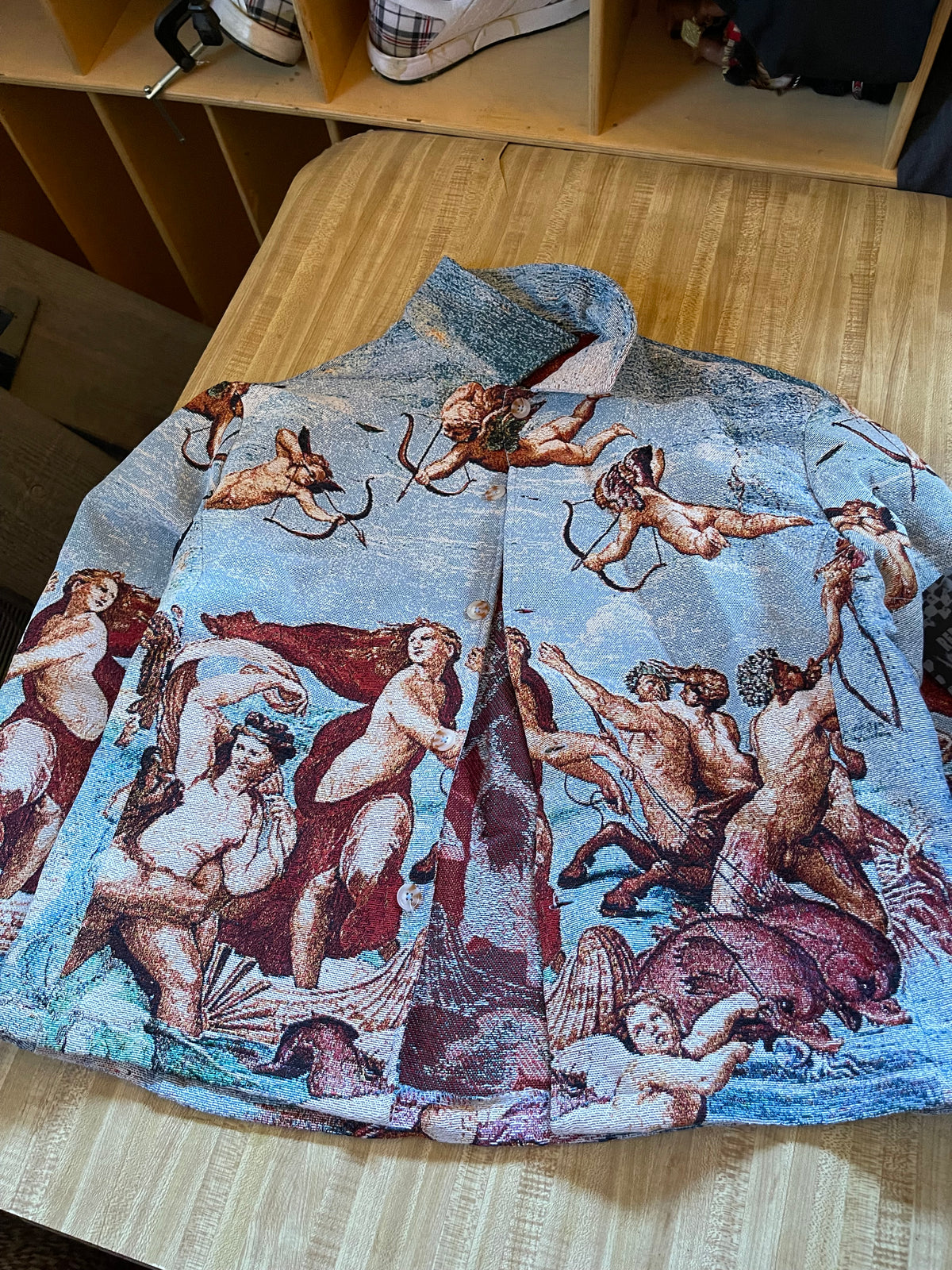 Rebel vengeance button up small NWT