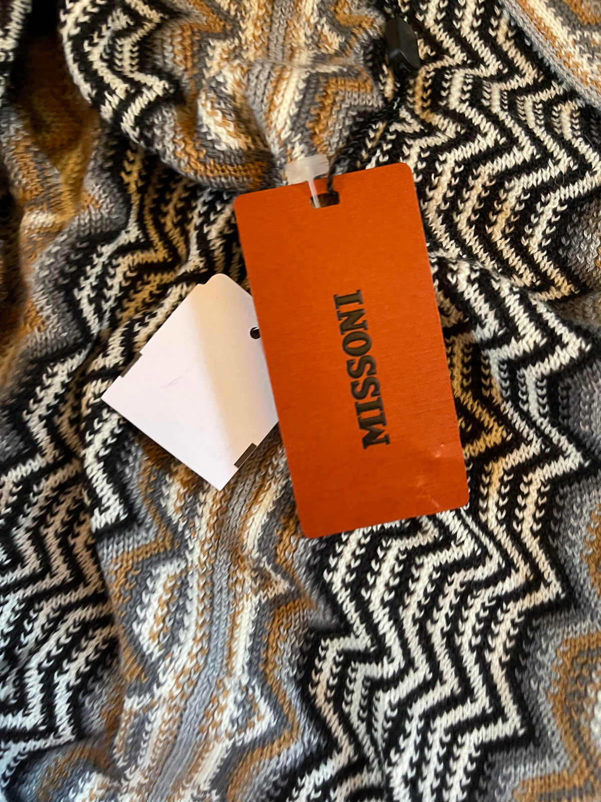 Missoni shawl NWT