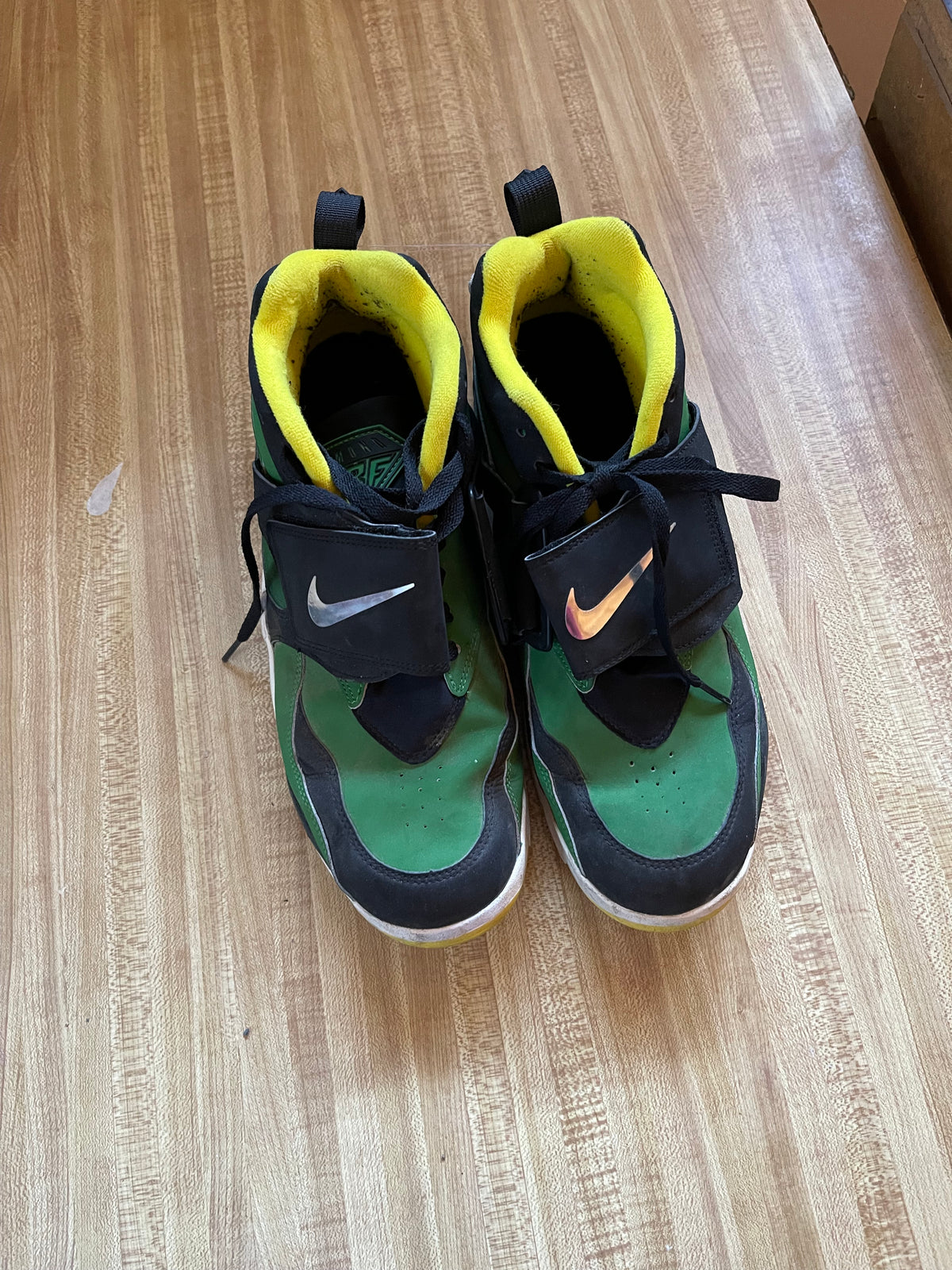 Nike Air Diamond Turf Oregon Sneakers size 12