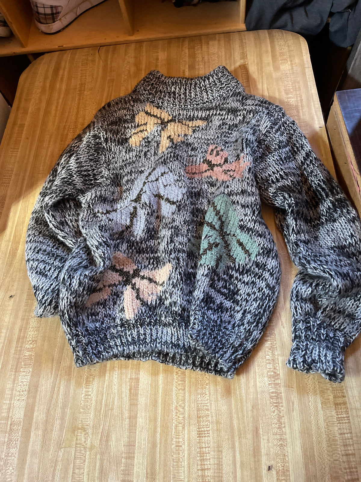 Vintage miki sweater medium