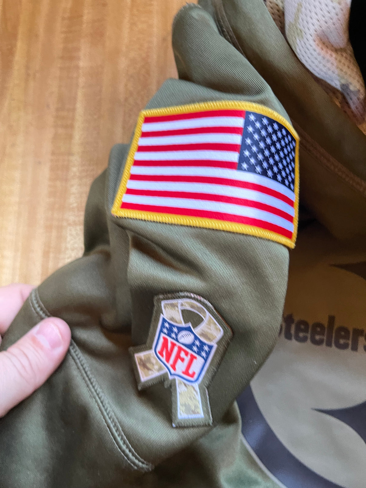 Nike on field salute to the troops Steelers hoodie small