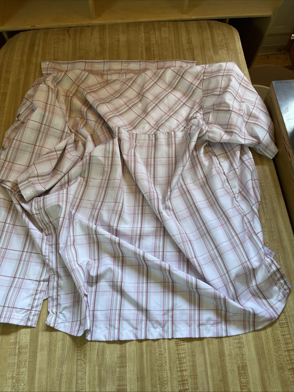 Mountain Khakis Vented Shirt Large 