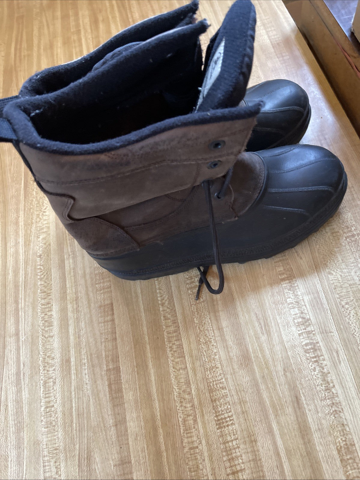 kamik boots 10