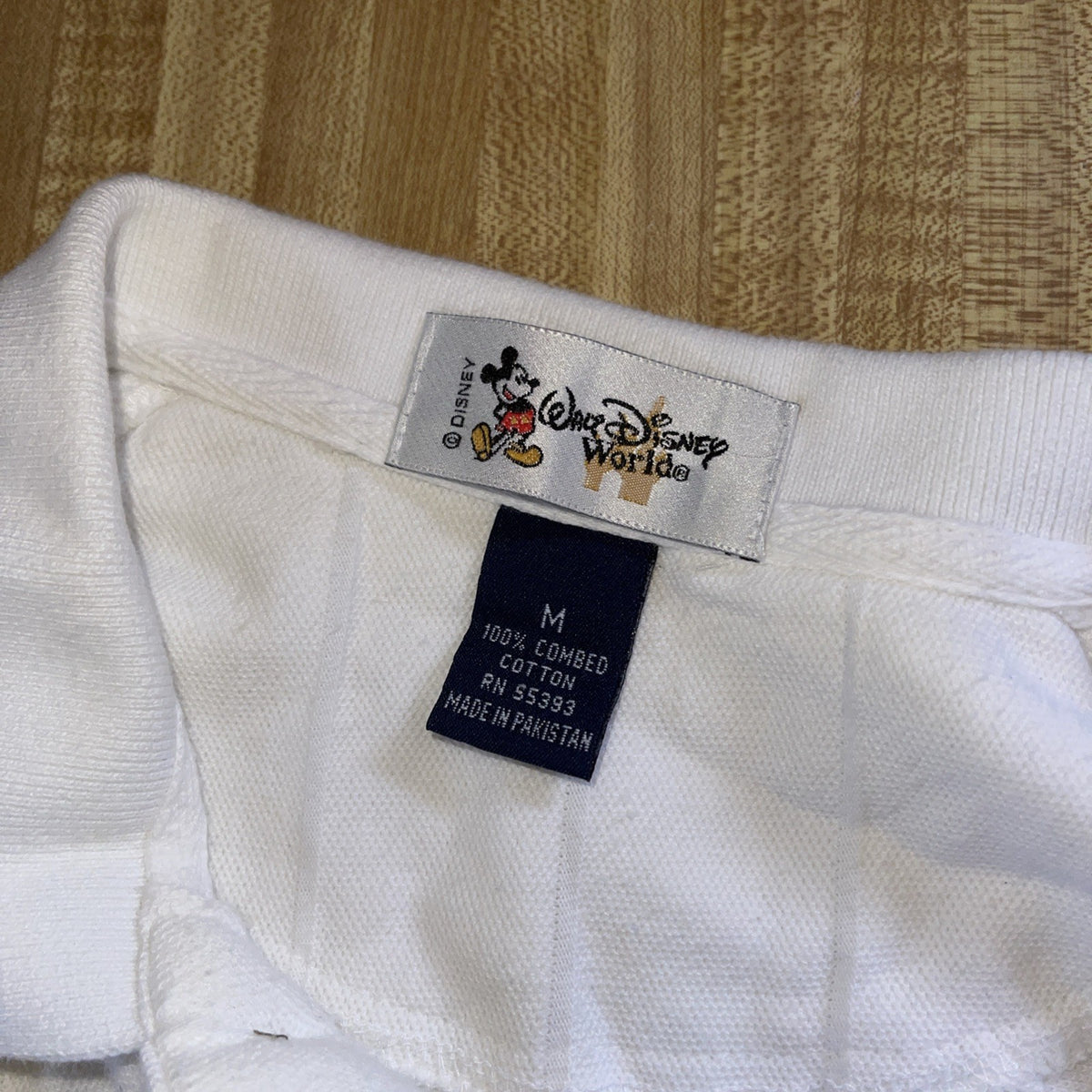 Vintage Walt Disney Magic Kingdom Polo Medium 