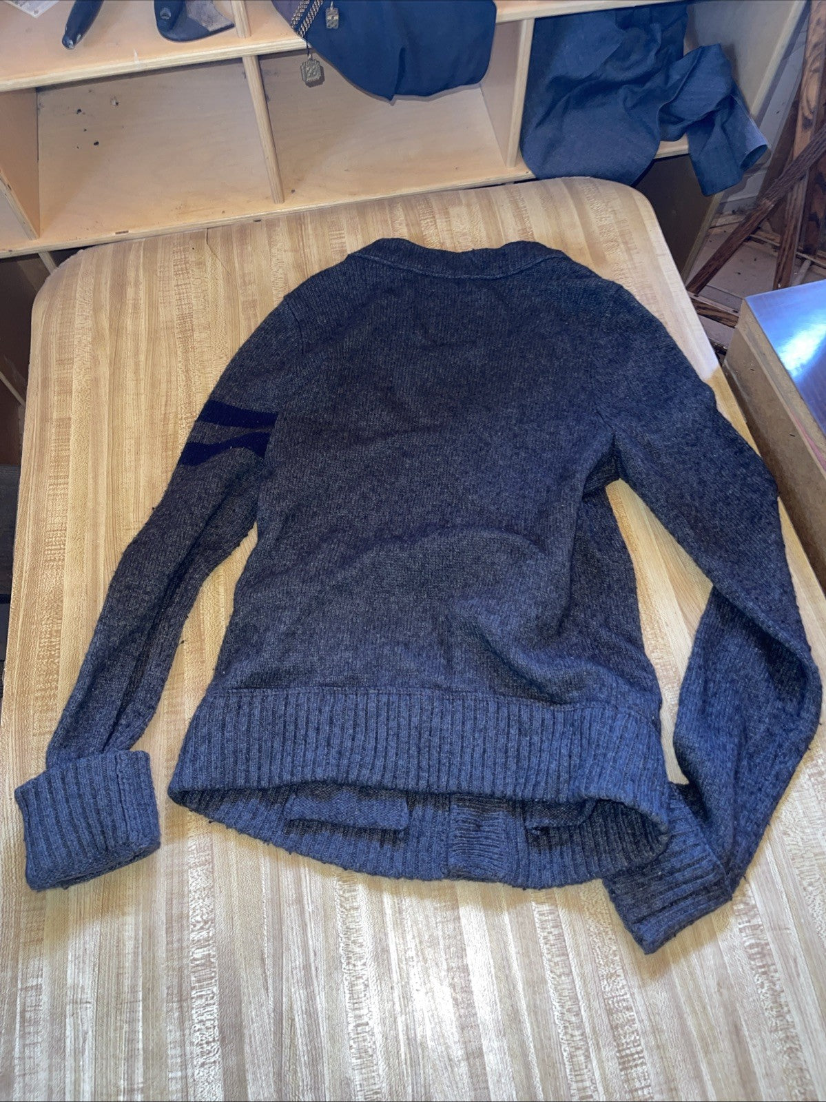 Abercrombie Fitch Cardigan Medium 