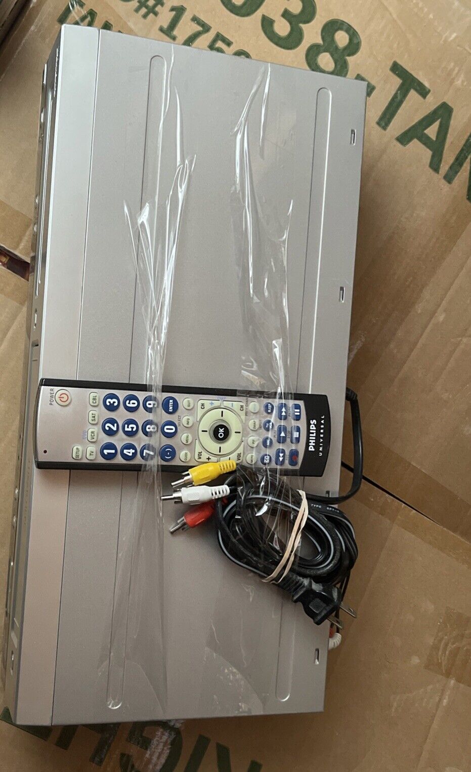 Phillips DVD750vr Dvd VCR Combo With Remote
