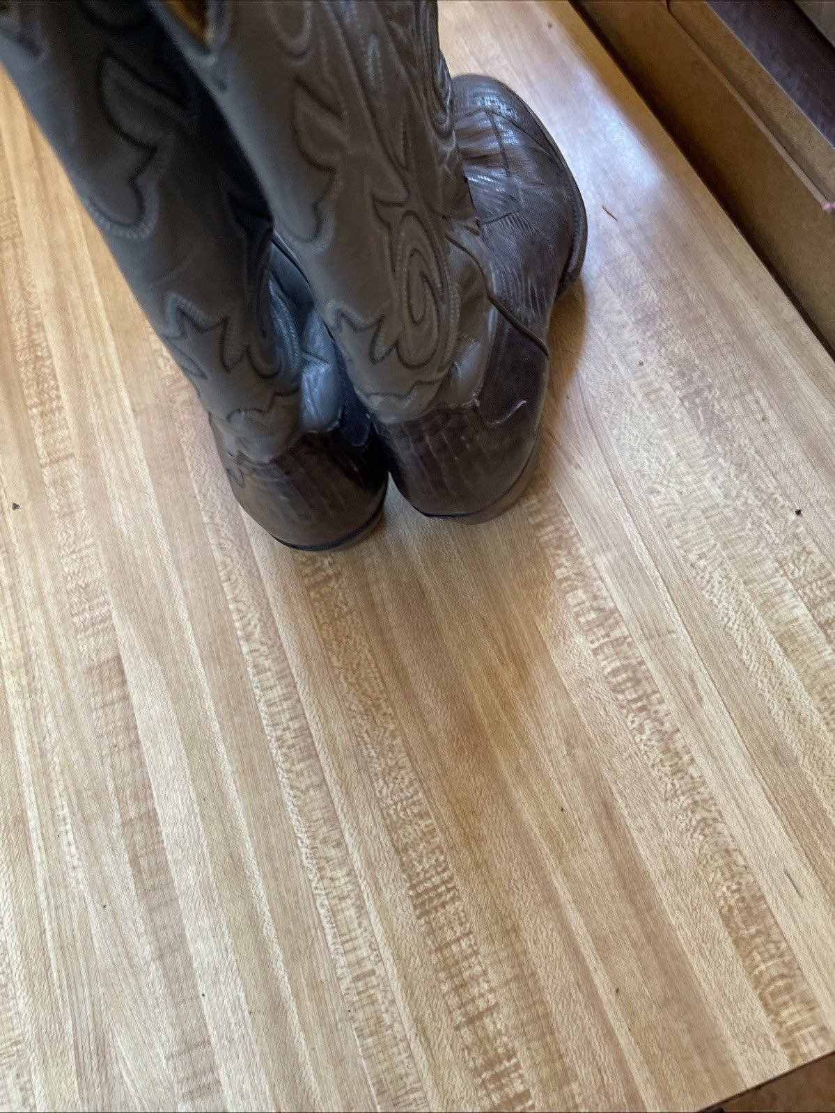 Justin Cowboy Boots 9 D