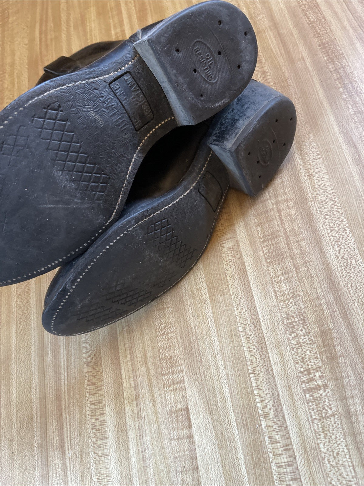 Boots Oil Resistant Size 9 D