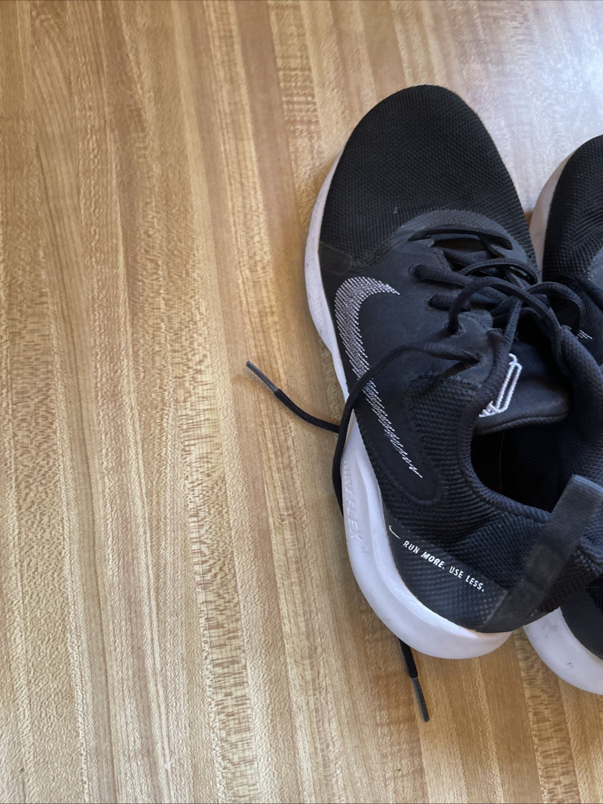 Nike Flex Sneakers 8.5