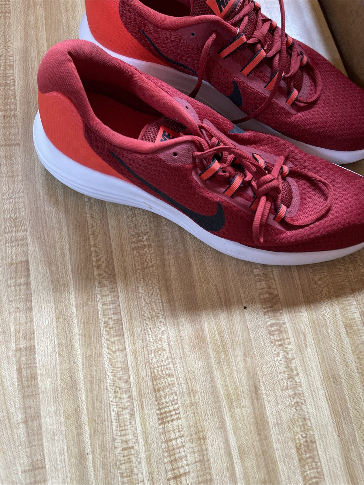 Nike Lunarconverge Size 15