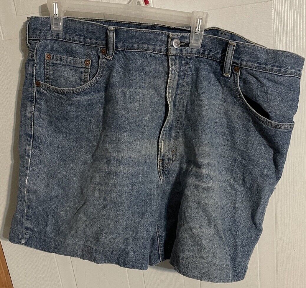 Levi’s 550 Jorts 44