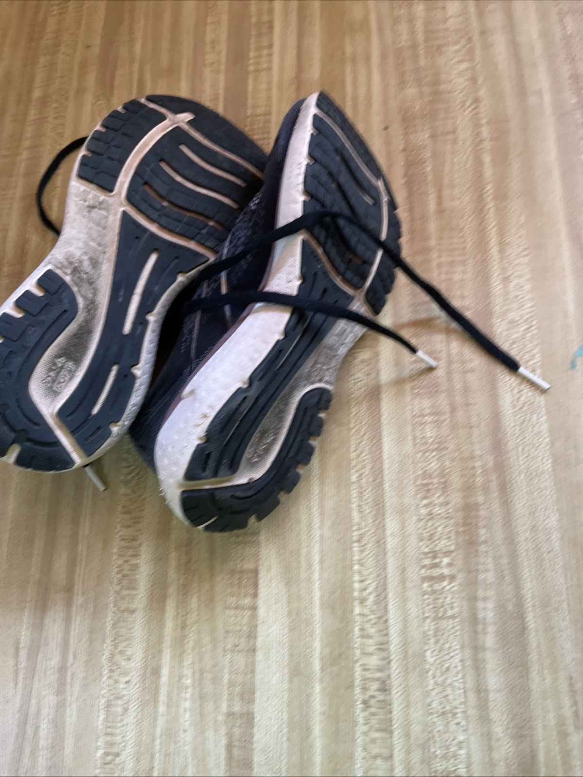 Brooks Glycerin 19 8.5 Wide