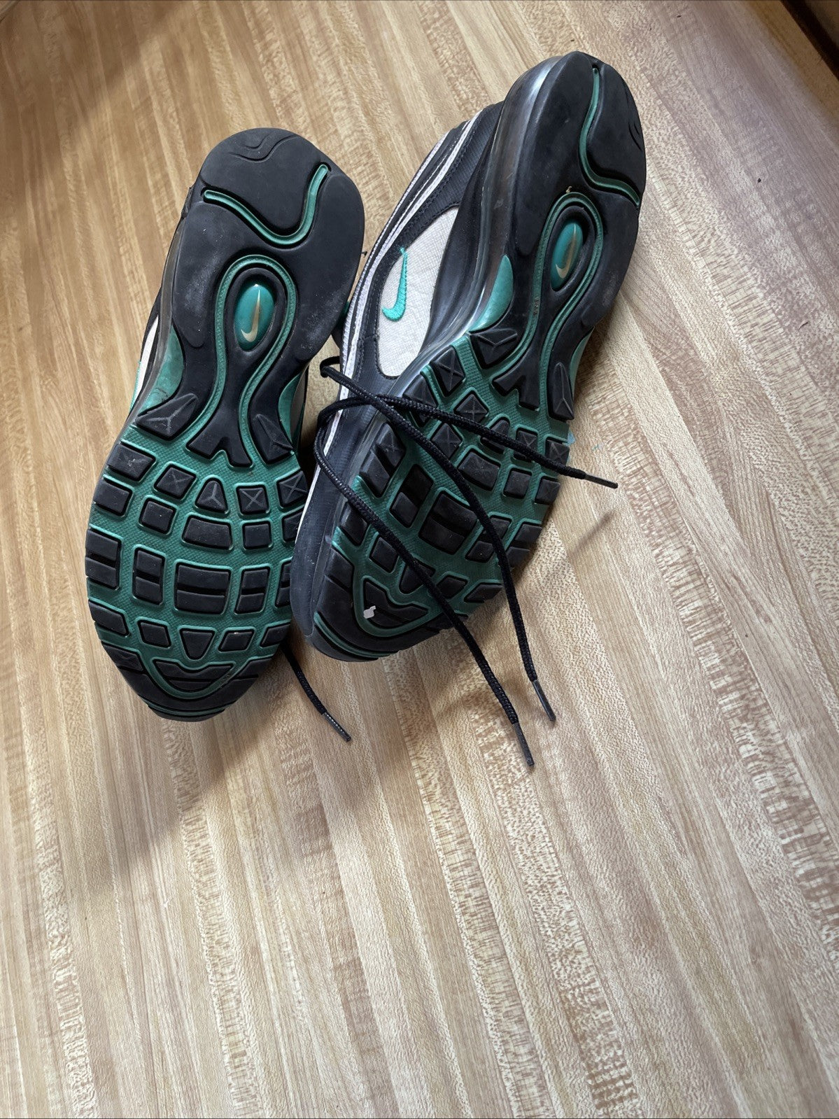 Nike Air Max 97 Black Clear Emerald Size 10.5 