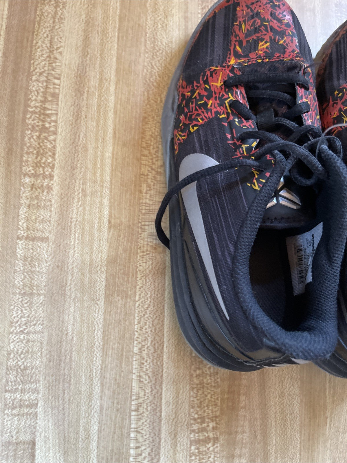 Nike Kobe Mentality Sneakers Size 4Y