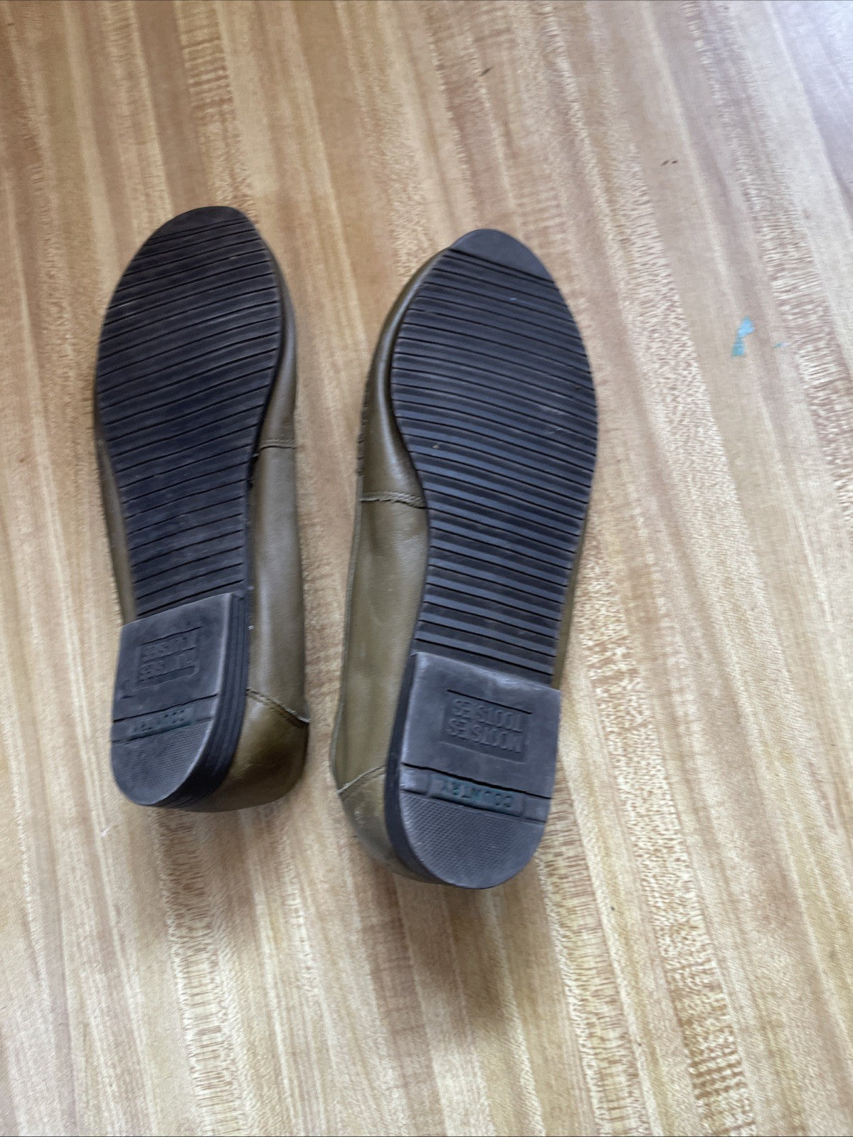 mootsies tootsies Flats 9.5