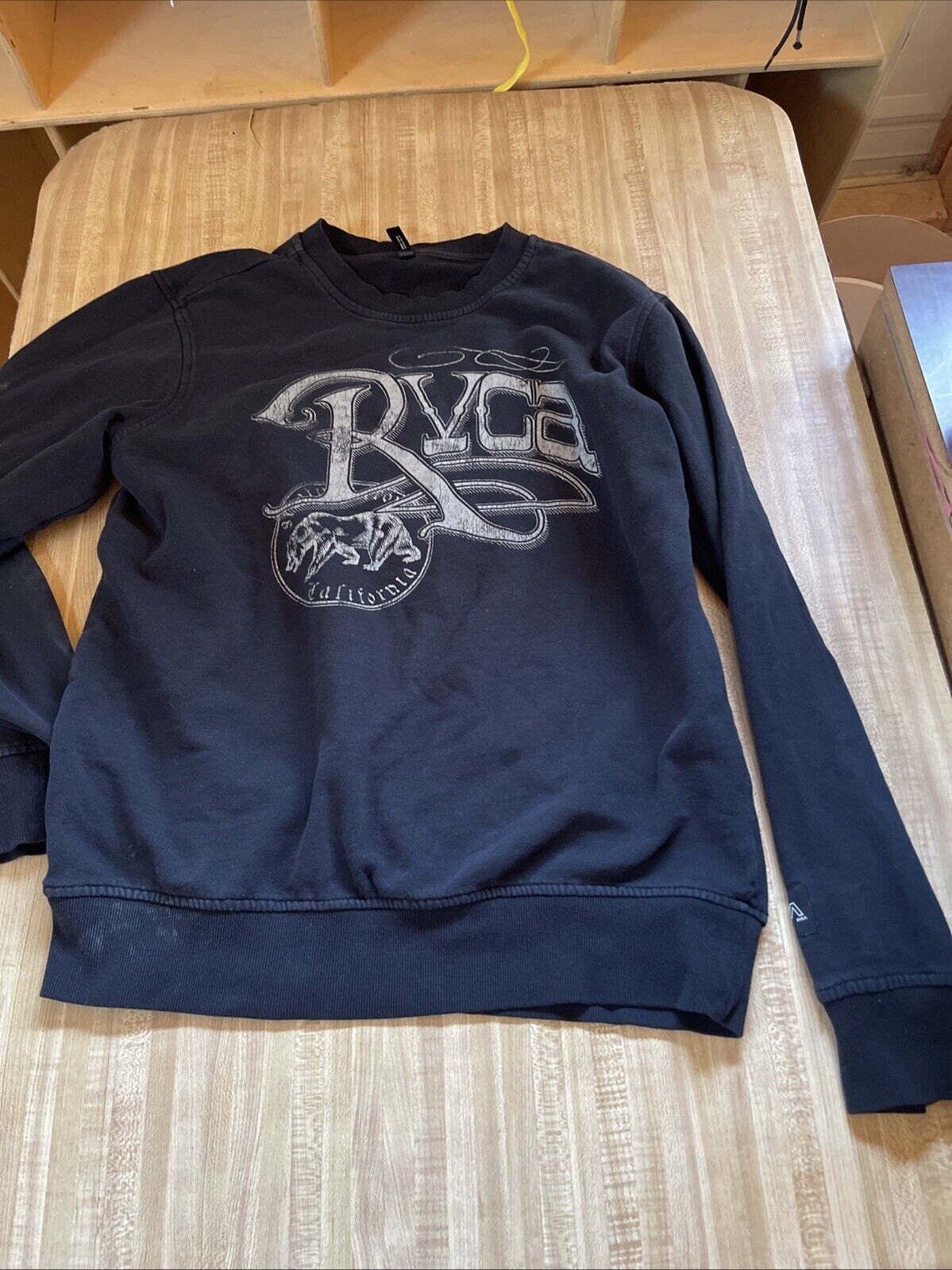 RVCA Sweatshirt Large 