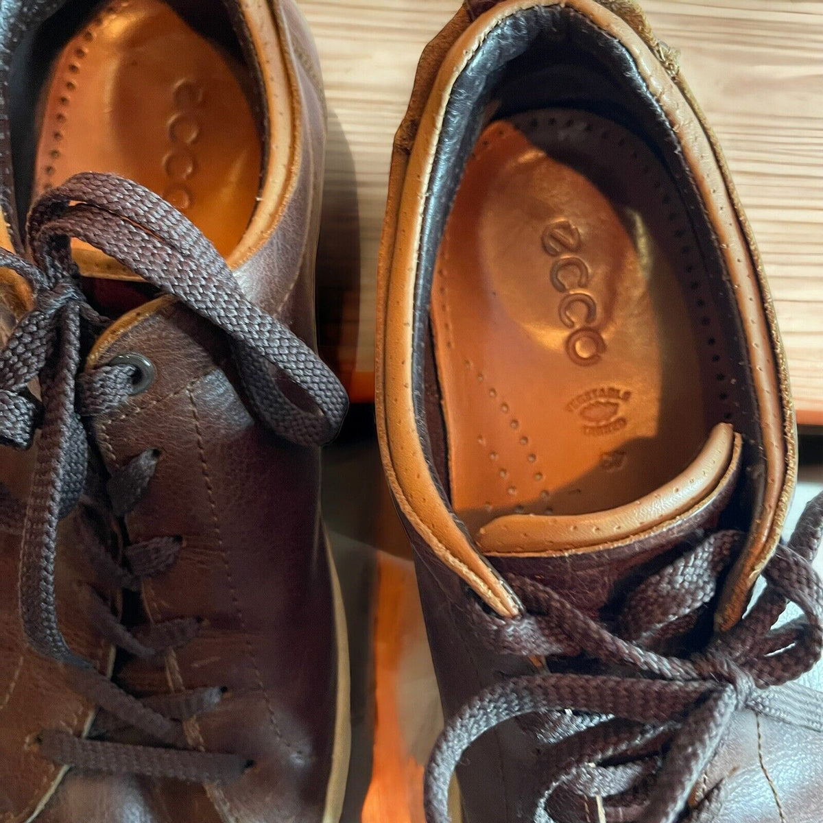 ECCO Sneakers Mens Brown Leather Soft Casual Comfort Shoes Sneakers Size 9 43