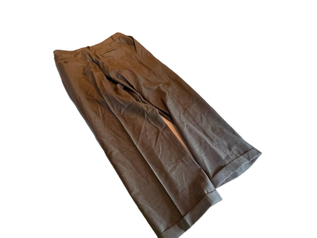 Hickey Freeman Suit 42 Short 