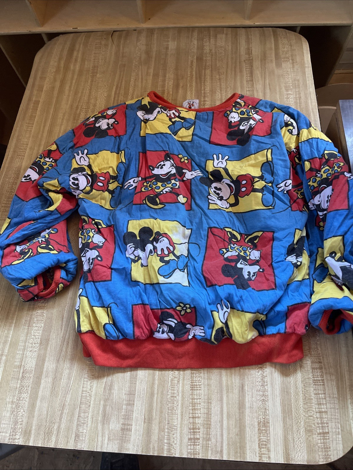 Vintage Mickey & Co Sweatshirt Medium 