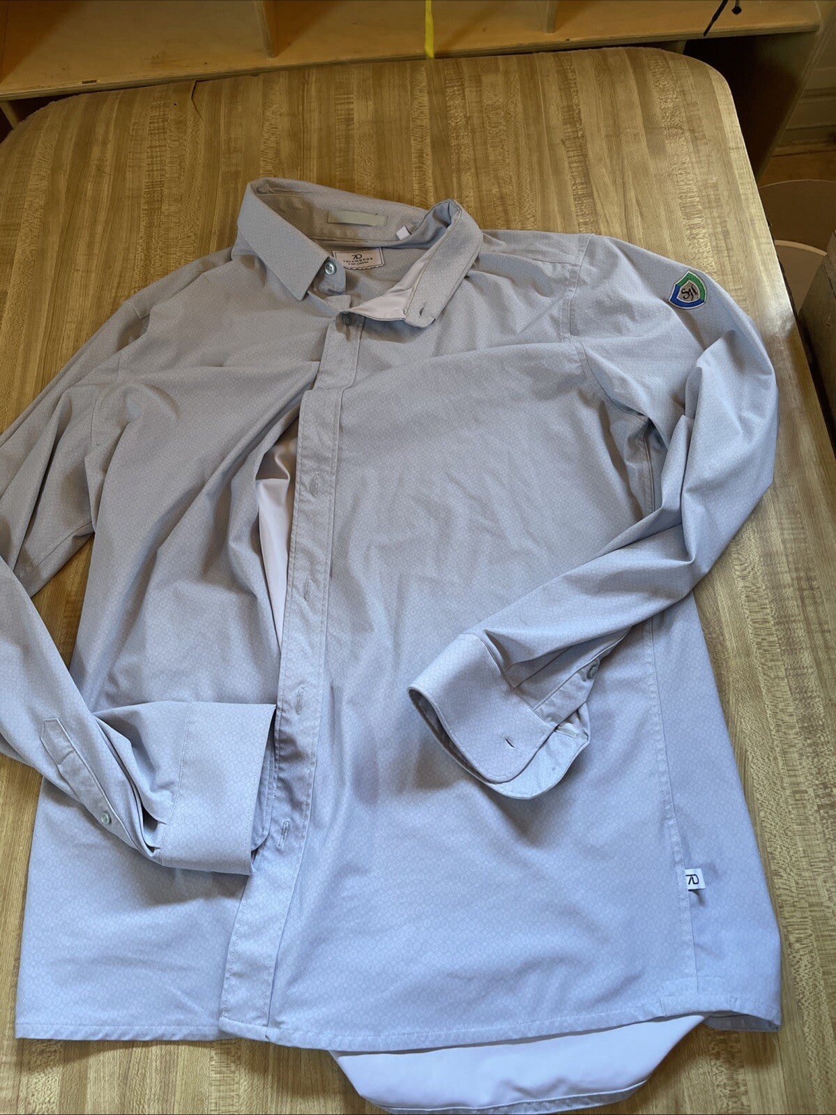 7 diamonds 4 way stretch Button Up Medium