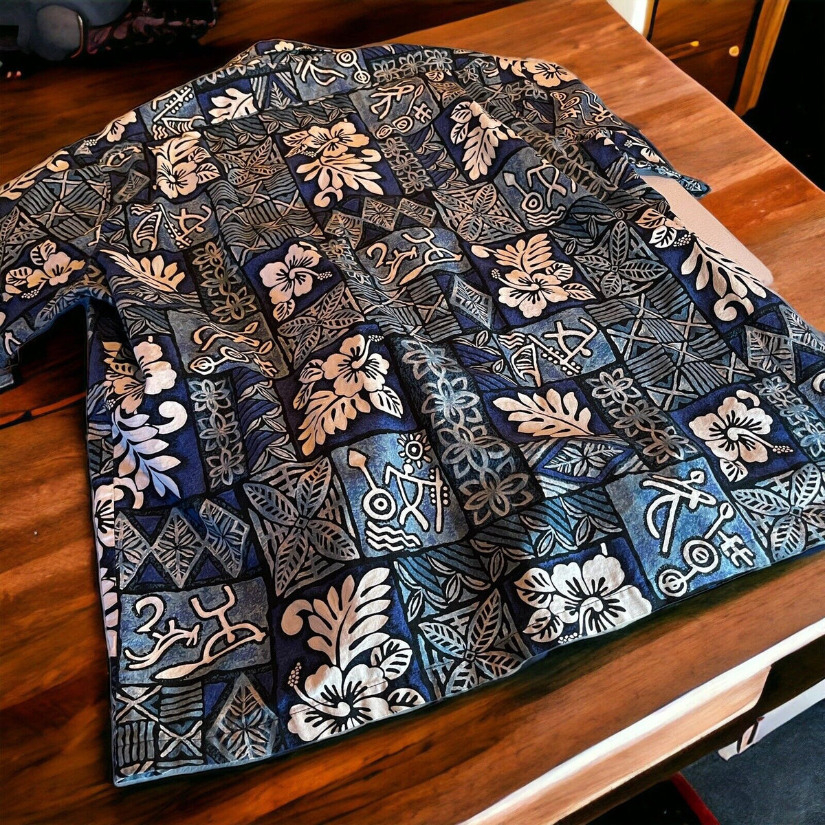 Hilo Hattie Hawaiian Shirt Large 