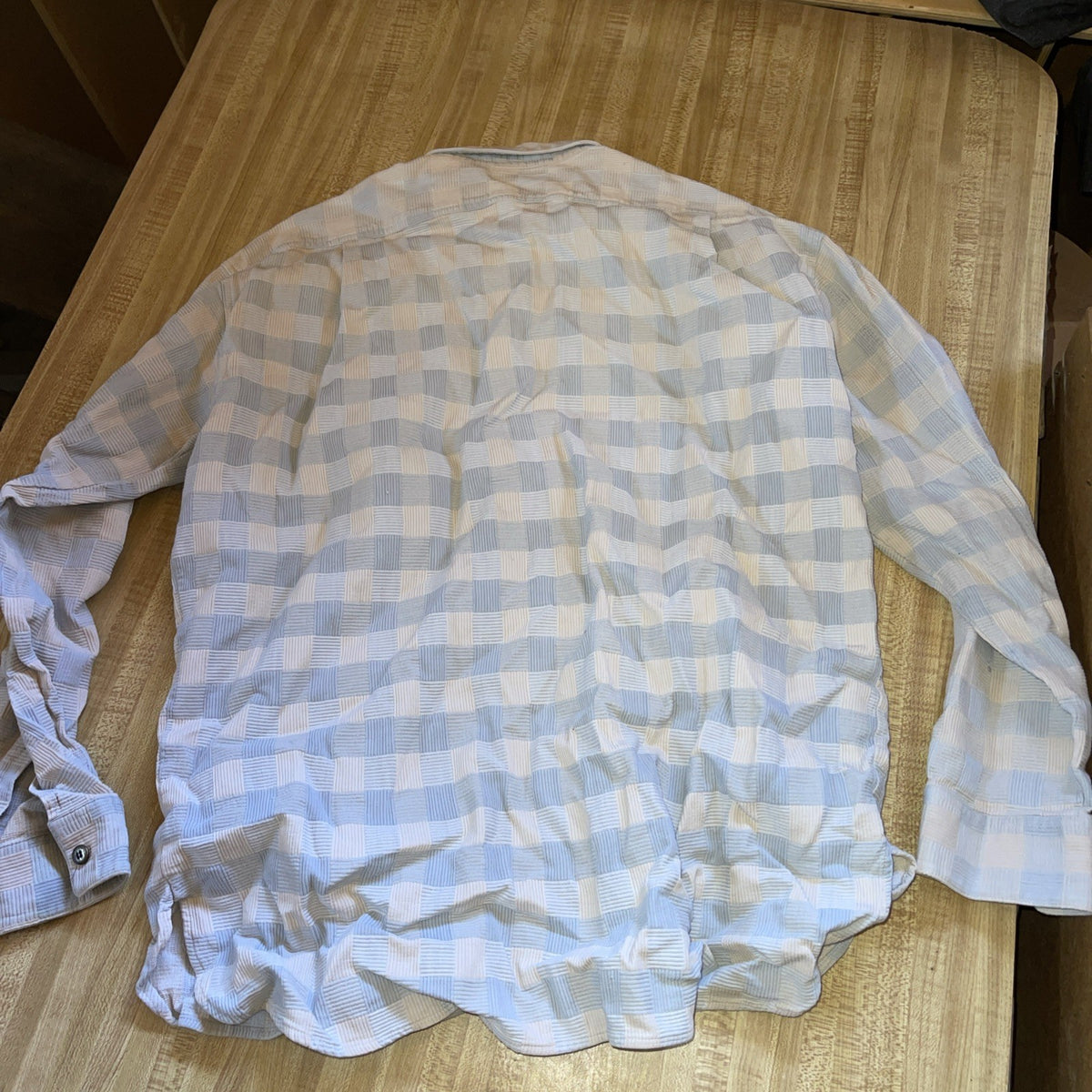 Peninsula Button Up Medium 