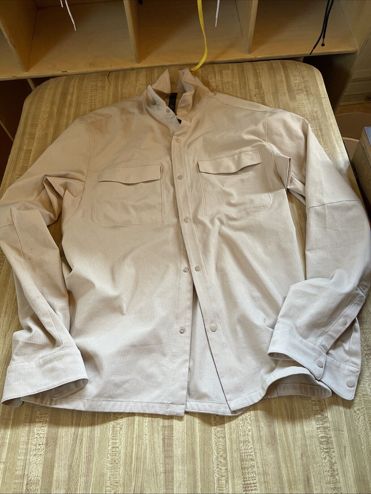 Lululemon Button Down Shirt Large 