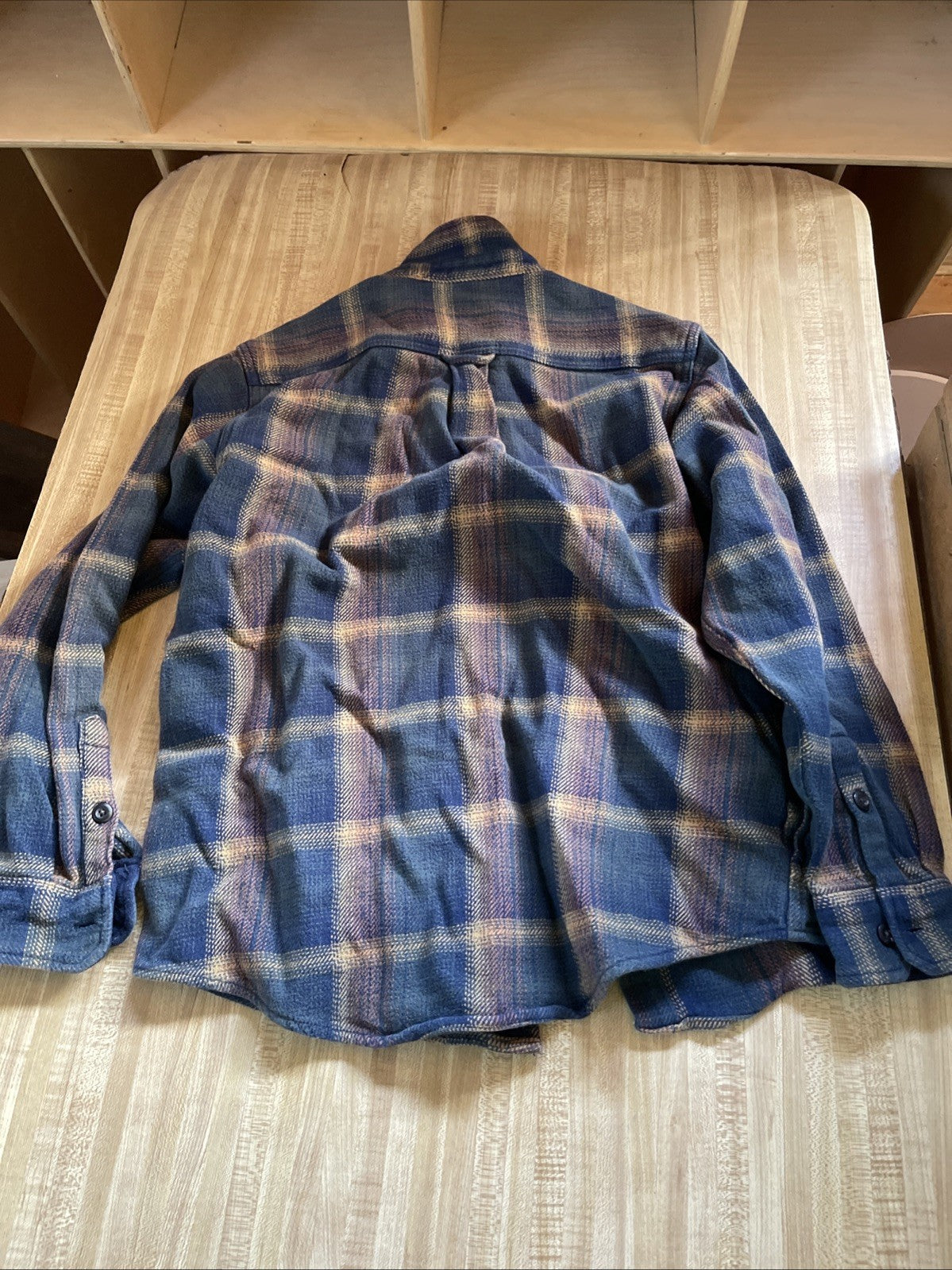 Orvis Heavy Flannel Shacket Medium 
